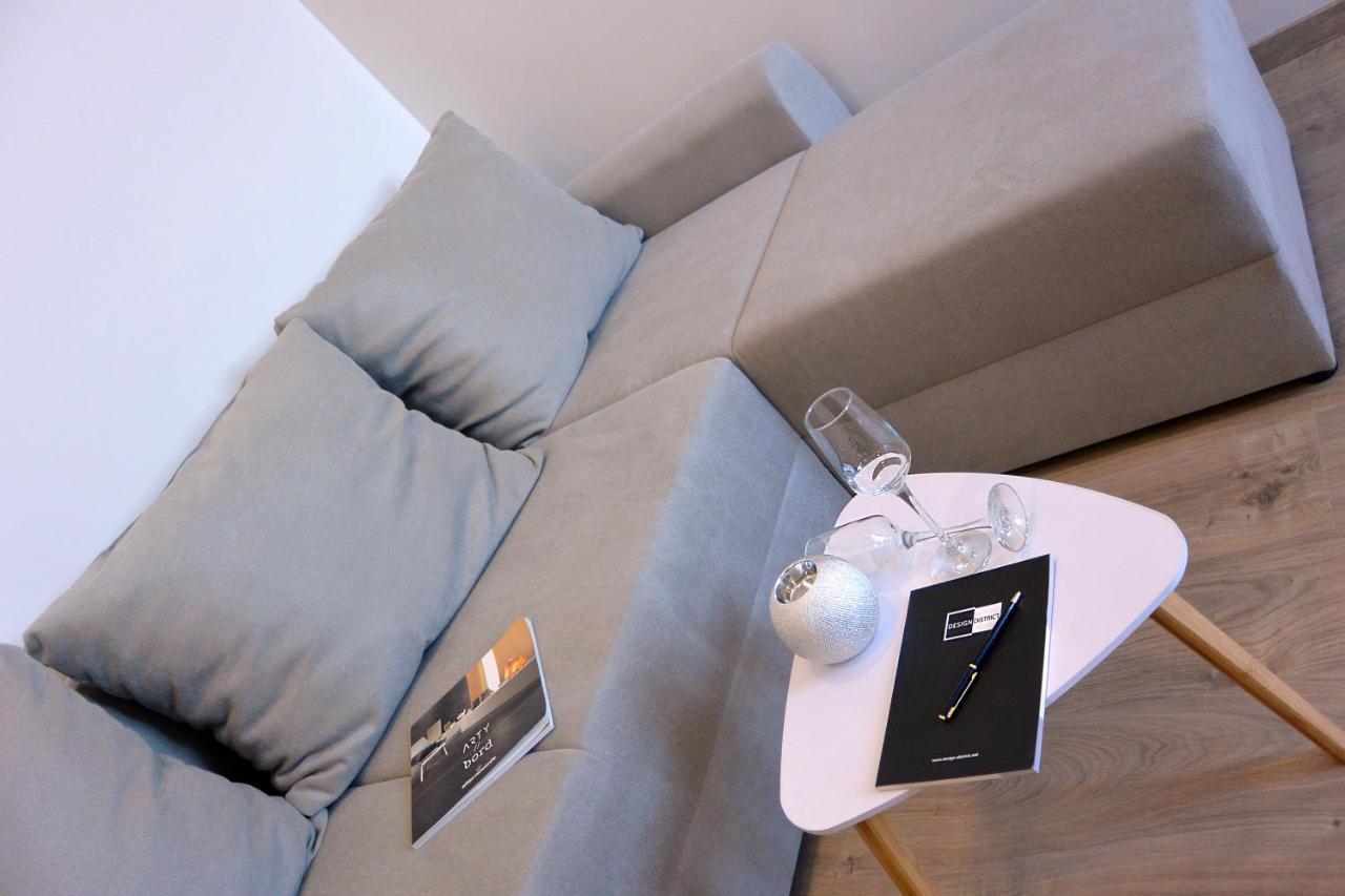 Center Vibes Lux Apartment Rijeka Exterior photo