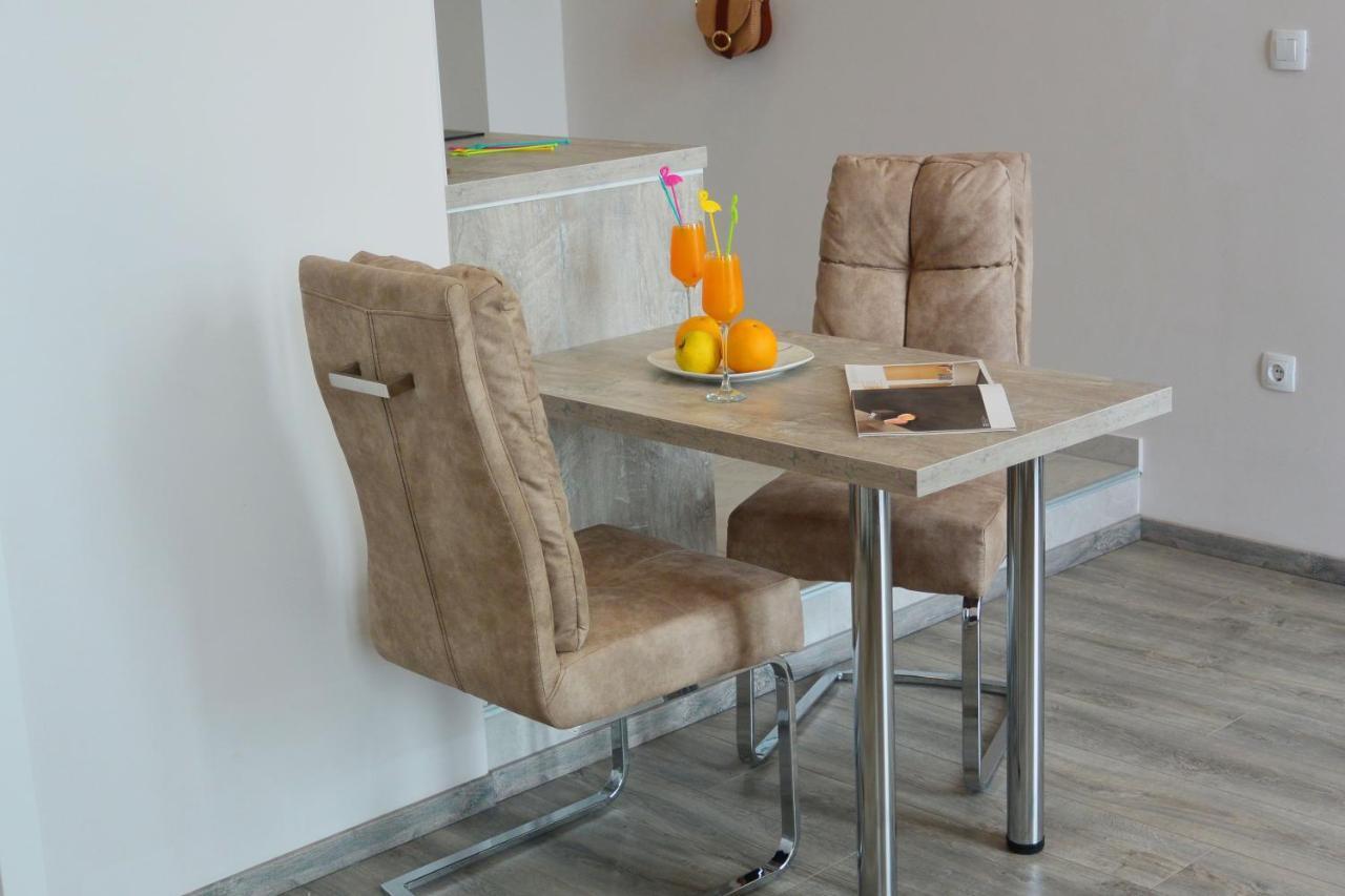 Center Vibes Lux Apartment Rijeka Exterior photo