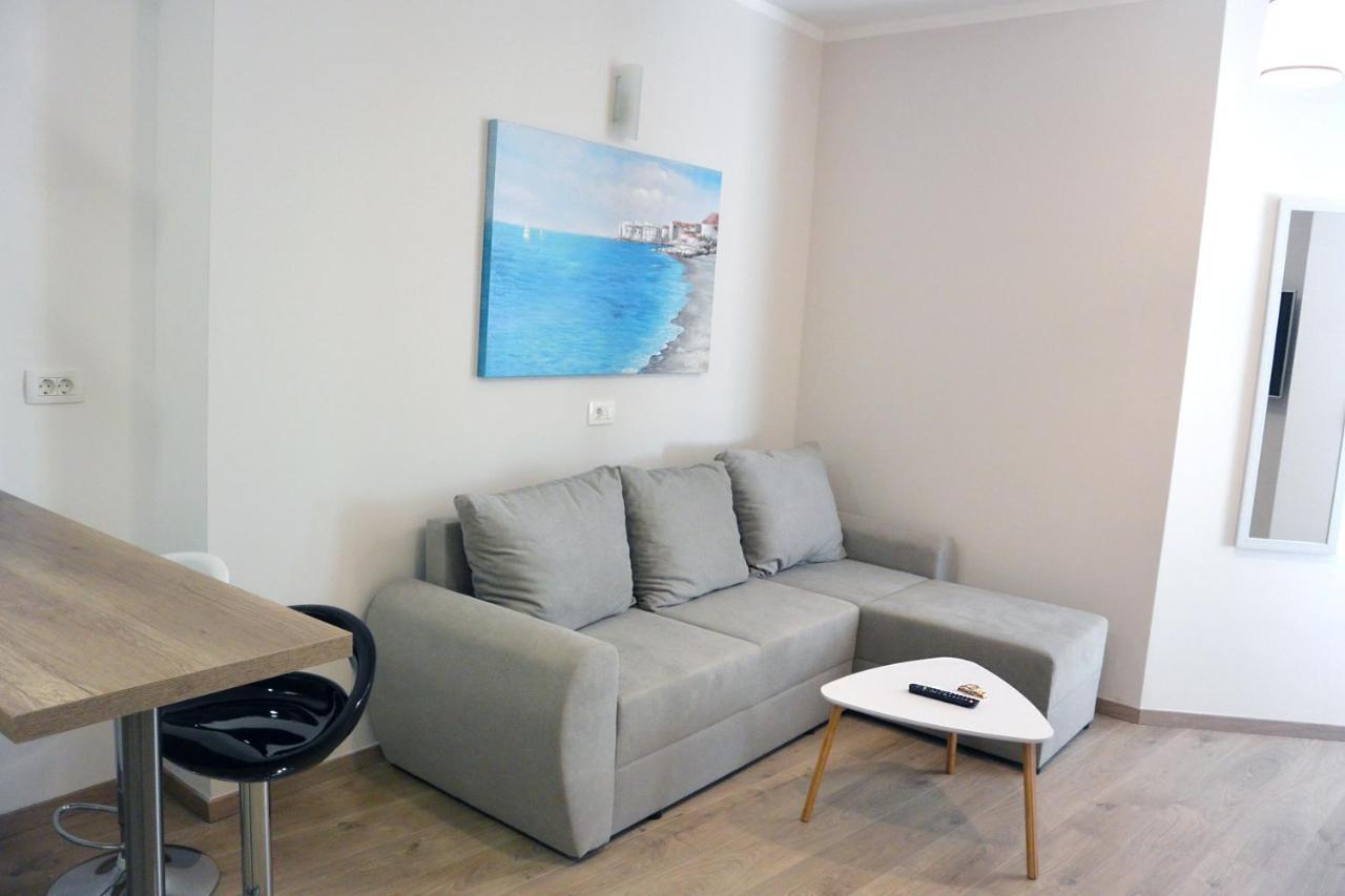 Center Vibes Lux Apartment Rijeka Exterior photo
